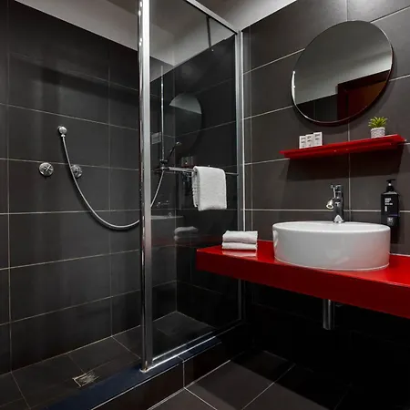 Ih Watt 13 4* Milán