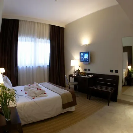 Hotel Ih Watt 13 Milán