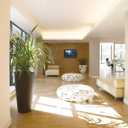 Ih Watt 13 4* ميلان